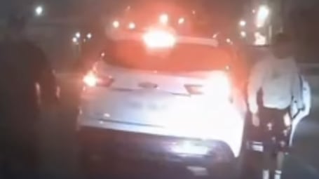 Conductor grabó presunto intentó de robo en Calderón, al norte de Quito