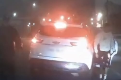 Conductor grabó presunto intentó de robo en Calderón, al norte de Quito