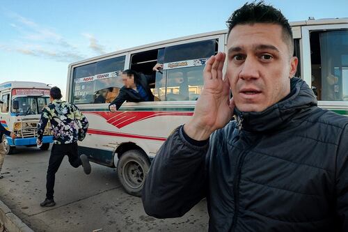 YouTuber italiano es expulsado de Bolivia por revelar su experiencia en el país