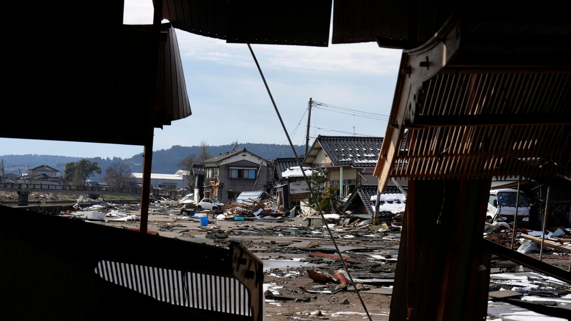Impactantes imágenes del terremoto de 6.9 en Japón que desencadenó una alerta de tsunami