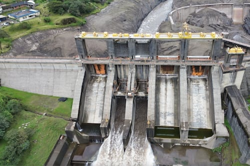 Hidroeléctricas Agoyán y San Francisco vuelven a operar y aportan 368 MW al sistema eléctrico del Ecuador
