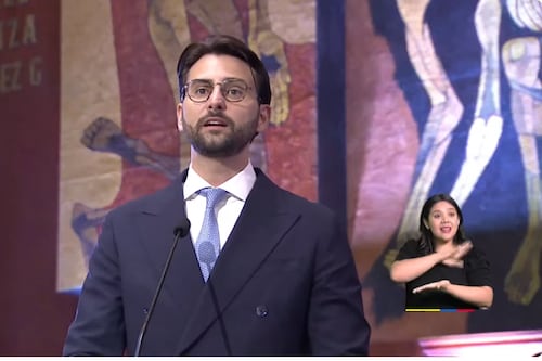 Niels Olsen renunció a la presidencia de la Asamblea Nacional