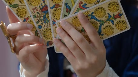 Gastó todos sus ahorros en una limpia y terminó en tragedia.