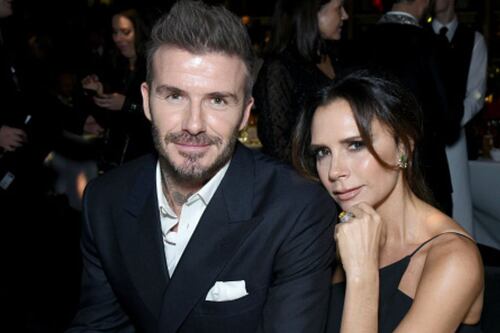 Hijo de David y Victoria Beckham afirma que sus padres arruinaron su boda