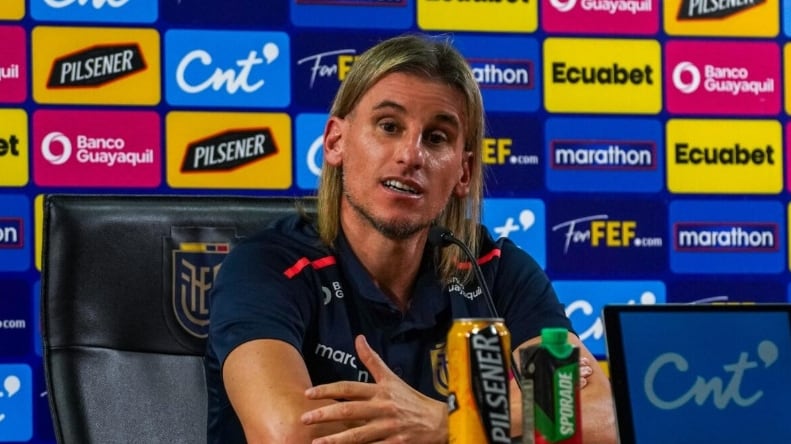 El técnico argentino es el actual estratego de la selección de Ecuador.