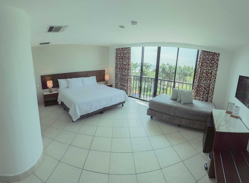 DECAMERON-PUNTA-CENTINELA-HABITACIONES