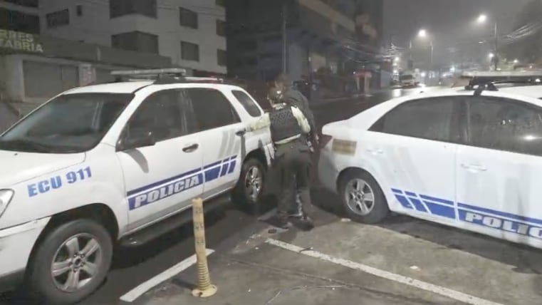 Sujeto con más de 30 antecedentes fue detenido tras robarse equipos de una empresa en el norte de Quito