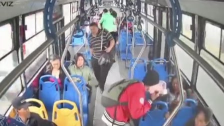 Asalto a bus en Quito