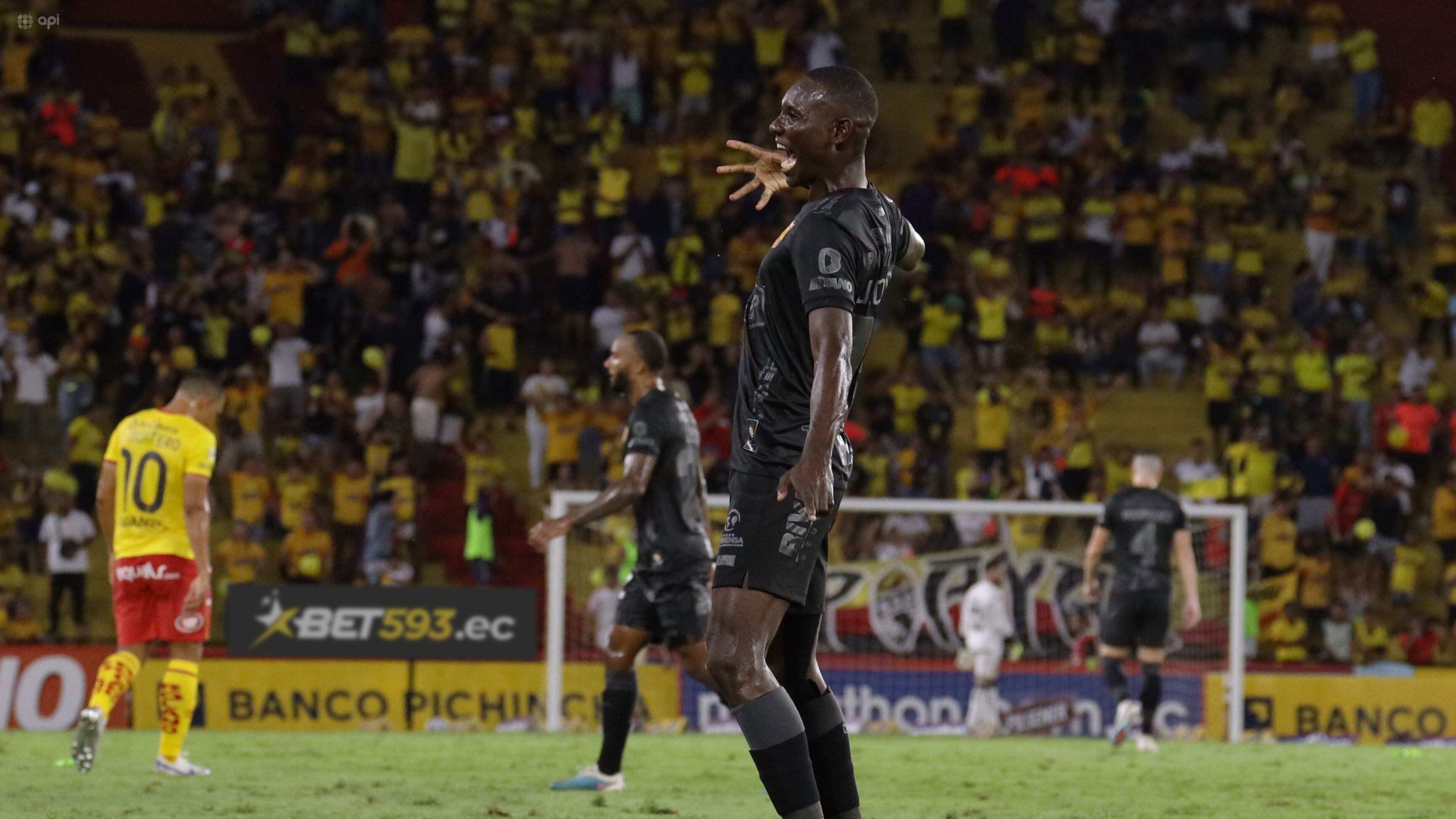 Celebración de Janner Corozo