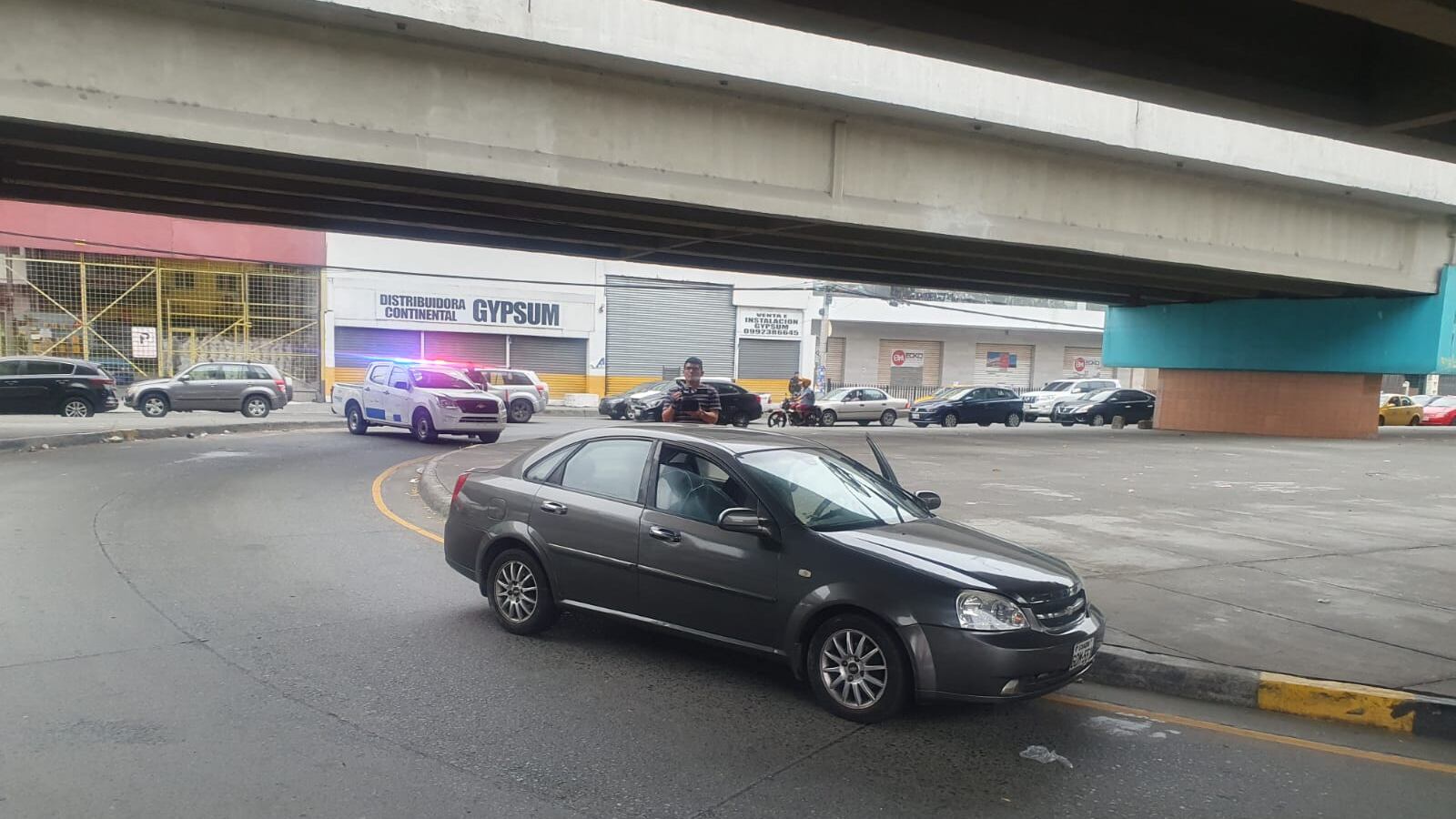 Secuestran a decana en Guayaquil