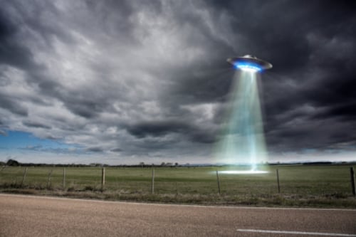 Pentágono ofreció información actualizada sobre la búsqueda de ovnis mientras rastrean vida extraterrestre