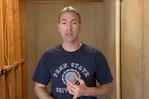 Exagente de la CIA emite una seria advertencia sobre el uso de redes WiFi públicas y el uso de VPN