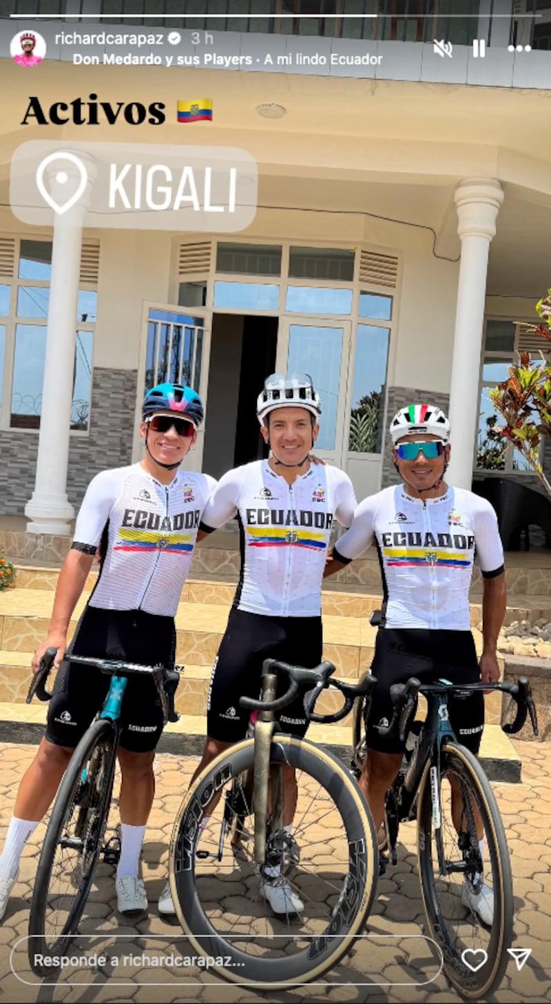 Uniforme de Ecuador para el Mundial de Ruta en Ruanda.