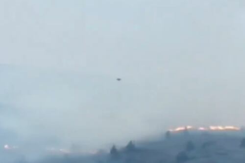 ¿Ovni en Cuenca? El viral video que muestra lo que captó un dron en un incendio forestal
