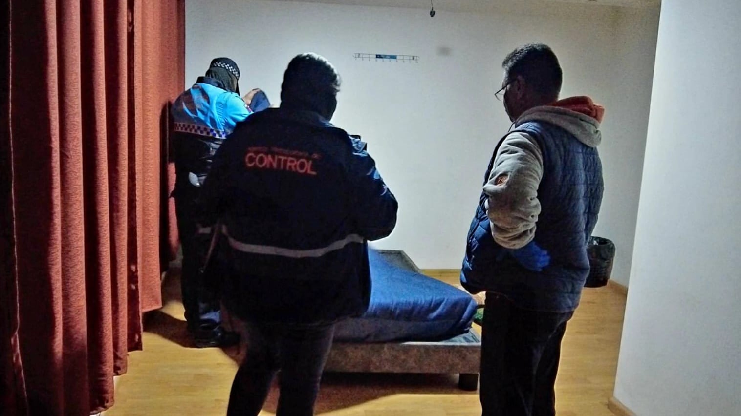 Clausuran bar que se promocionaba como “club swinger” y ofrecía encuentros sexuales