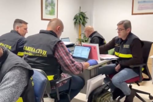 España confirma víctimas: casi completa la identificación del choque de trenes en Córdoba