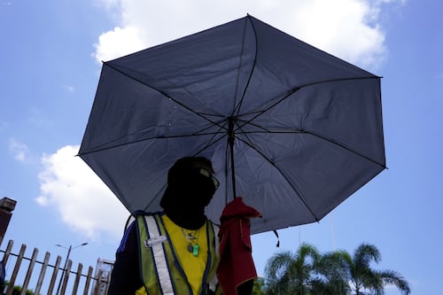 Ecuador bajo calor extremo: INAMHI lanza advertencia hasta el 20 de abril