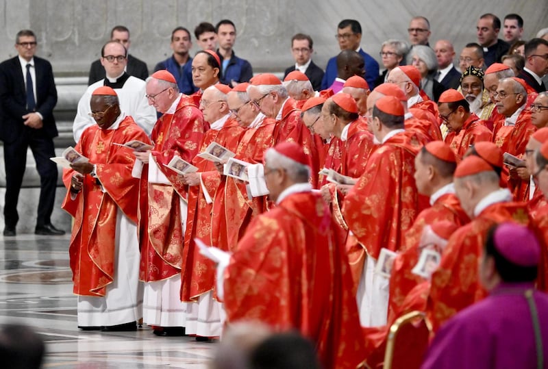 Los alimentos que disfrutarán los cardenales durante el cónclave.