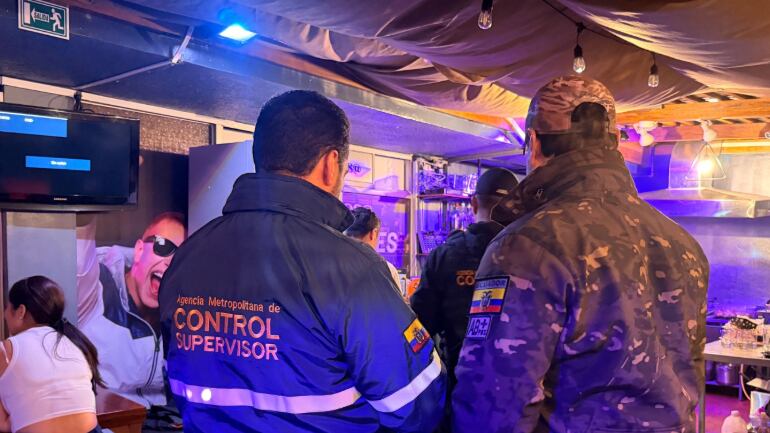 Clausuran cuatro restaurantes que operaban como discotecas en el norte de Quito