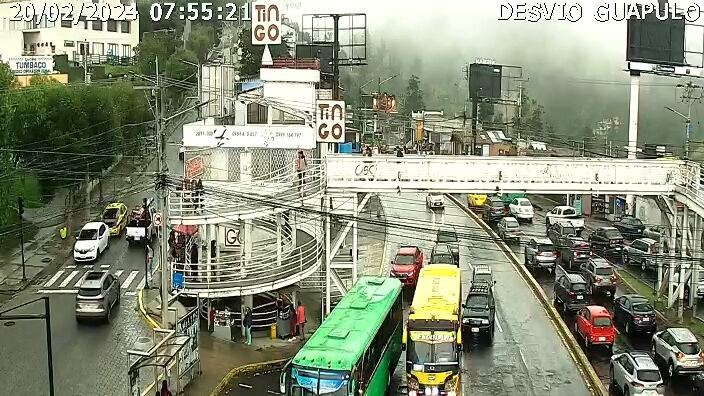 Accidente salida de Cumbayá a Quito.