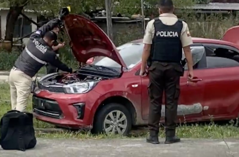 Tomó el vehículo de un familiar mientras estaba ebrio y terminó en una persecución policial en Loja - Fuente: Video de Info Loja
