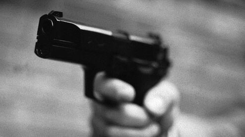 Ataque armado deja un muerto y dos heridos en Pomasqui, en Quito