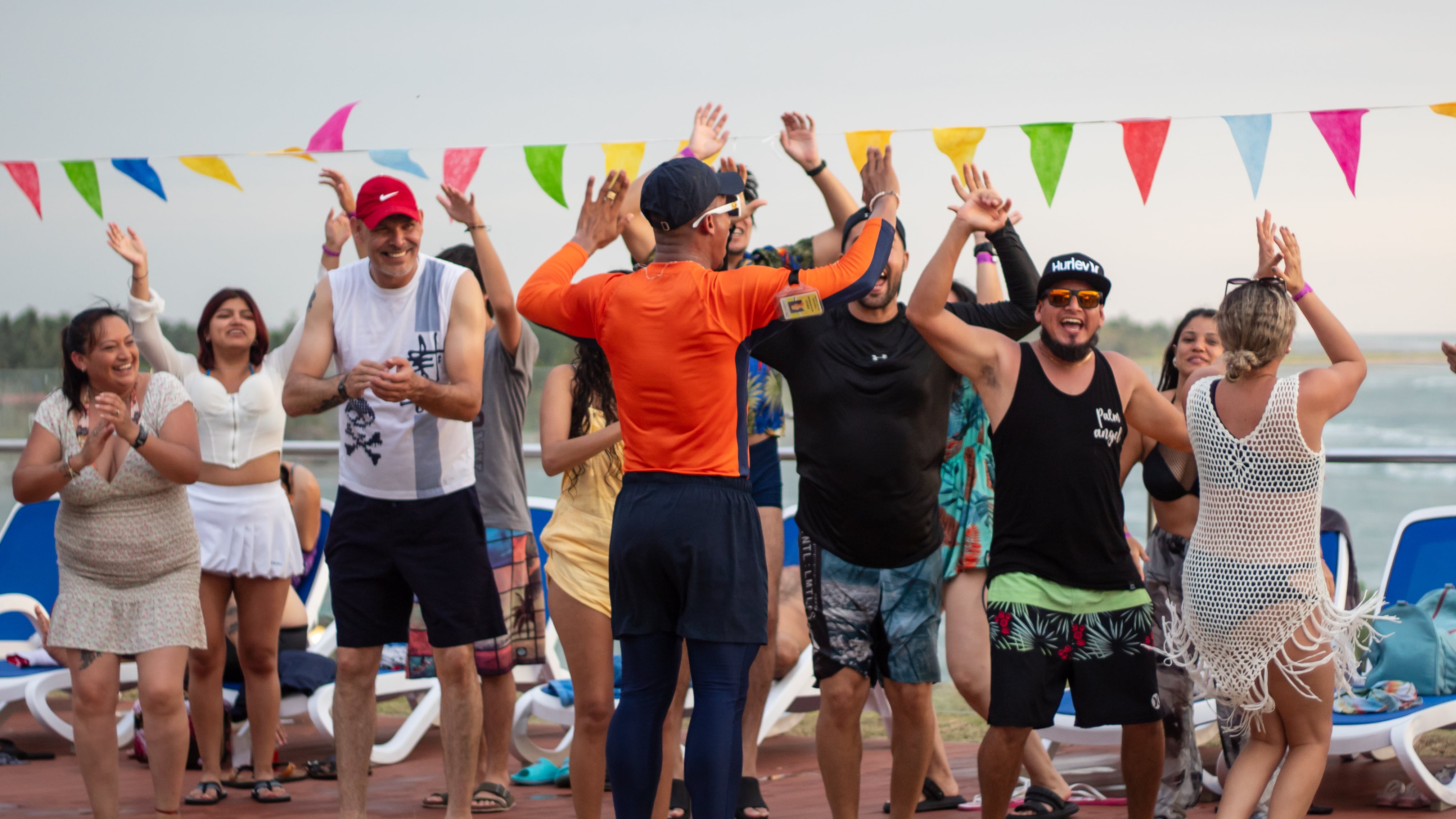 Vacaciones con amigos en Decameron