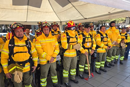 ETAPA EP equipa a brigadistas forestales para combatir incendios en Cuenca