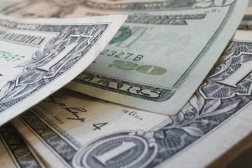 Así son los billetes de 1 dólar que pueden costar hasta $400.000