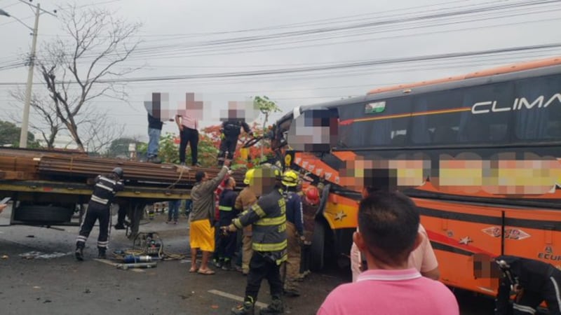 accidente en la vía Durán–Yaguachi