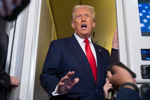 Trump anuncia suspensión permanente de migración para el tercer mundo, ¿aplica para Ecuador?