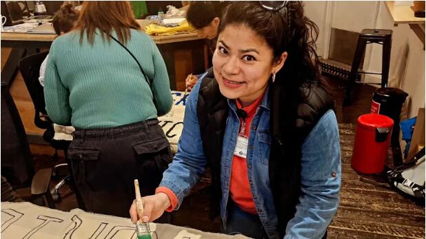 Polémica en Inglaterra por despido de ecuatoriana que se llevo un sánduche que iba a ser desechado