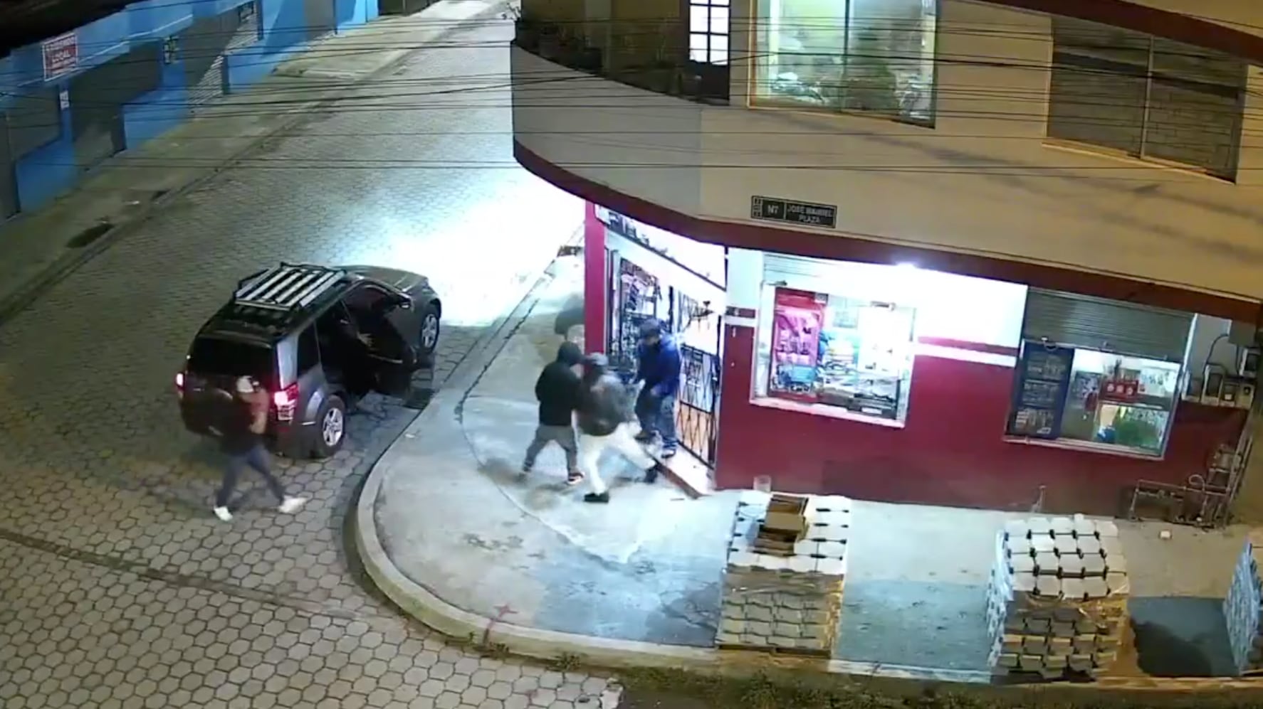 En Conocoto roban previo al toque de queda.