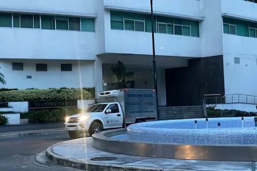 ¿Cuál es el costo por noche en el edificio de Puerto Santa Ana donde se escondía alias Frenillo?