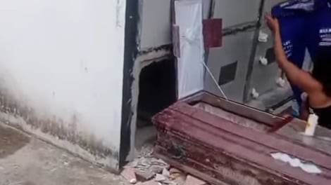 Profanación de tumba en Santander, Colombia - Captura video de X