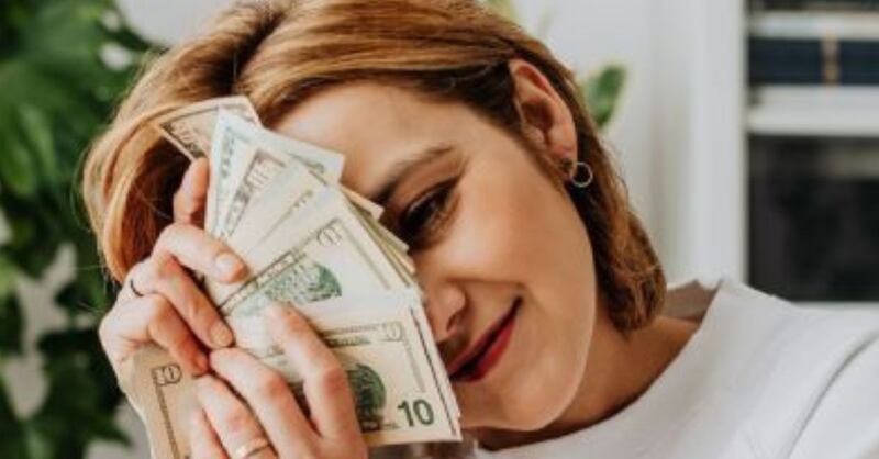 signos del zodiaco, dinero, golpe de suerte