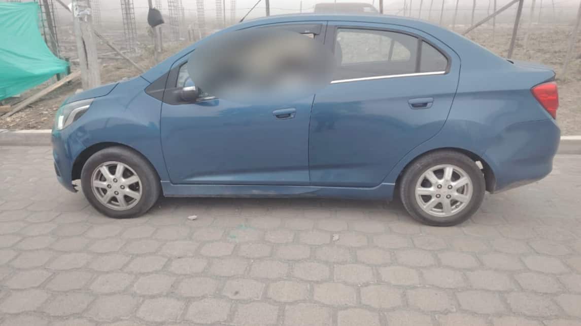 Hombre fue hallado sin vida dentro de un vehículo en Calderón; Policía investiga un presunto sicariato