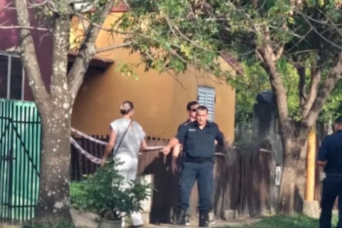 Hallan muerta a adolescente y revelan que llevaba un mes sin vida