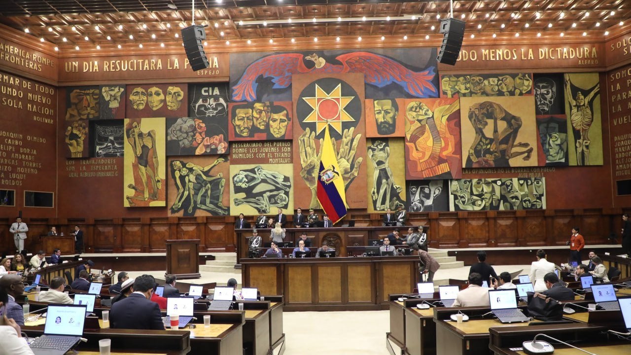 Intervención de USA en Venezuela provoca gritos entre el correísmo y el oficialismo en la Asamblea Nacional
