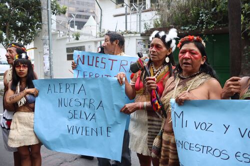 Comunidades Waorani de Pastaza llegan a la Corte Constitucional para reclamar explotación petrolera en la Amazonía
