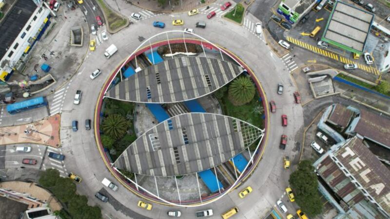 Parada del Trole La Villaflora