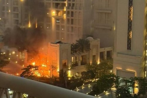 Momento de la explosión en hotel de Dubái tras misiles lanzados desde Irán