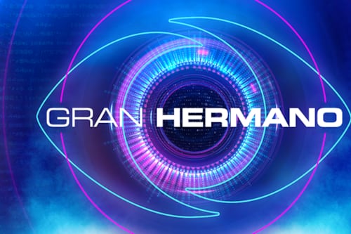 Exparticipante del reality “Gran Hermano” fue detenida por robar las pertenencias de un turista