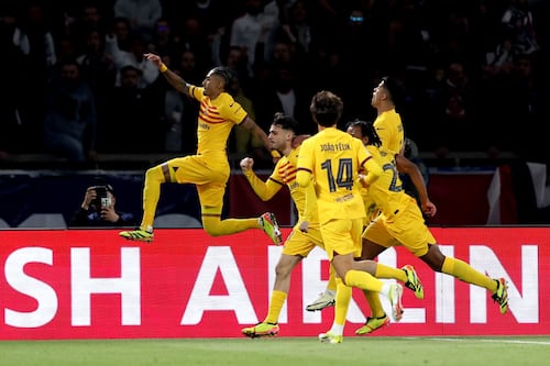 ¡Triunfazo de Barcelona! El PSG de Mbappé con un paso fuera de la Champions tras caer de local