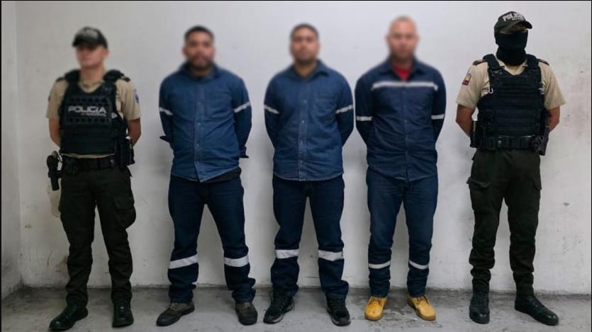 Se hacían pasar por funcionarios de la Empresa Eléctrica para extorsionar a moradores en Tumbaco, Quito