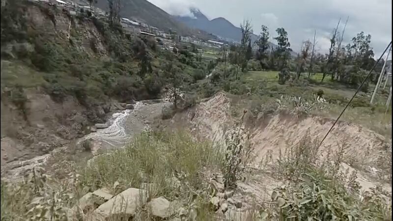 Deslizamiento de tierra en Pomasqui