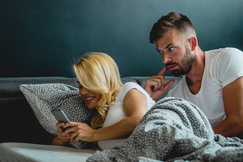 Así puedes descubrir si tu pareja te es infiel gracias a la inteligencia artificial