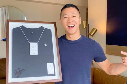 Empleado de Apple llamado Sam Sung cambia su nombre para evitar promocionar a la competencia