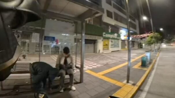 VIDEO: Willy Ec da con joven desorientado en el norte de Quito y logra rescatarlo