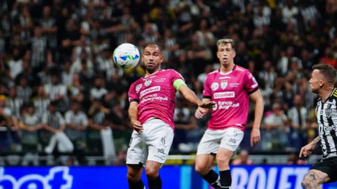 Independiente del Valle usa la camiseta de las hazañas.